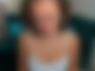 KiraSteel's Live Sex Cam Show