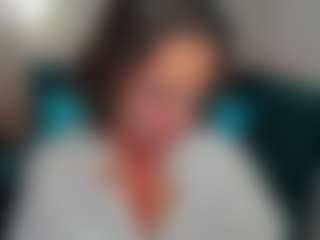 Live cam show with KiraSteel - Green Eyes on CamSodaAdn