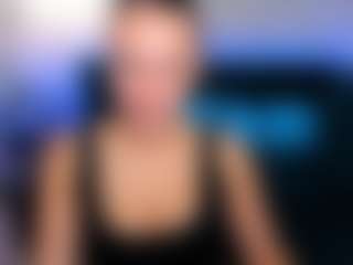 Live cam show with KiraSteel - Green Eyes on Streamer API