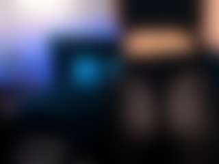 Live cam show with KiraSteel - Average on Dare Cams