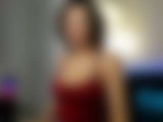 Live cam show with KiraSteel - Oil on Hubzter Live