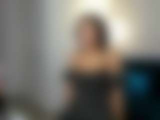 Live cam show with KiraSteel - Mistress on live.xbliss.ai