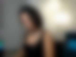 Live cam show with KiraSteel - Average on madthumbs
