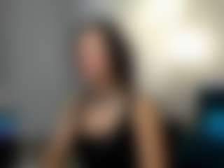Live cam show with KiraSteel - Average on Strip Flash - Live Sex Shows