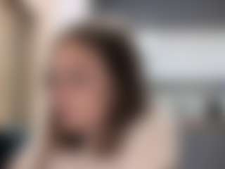 LouraBalzer's Live Sex Cam Show