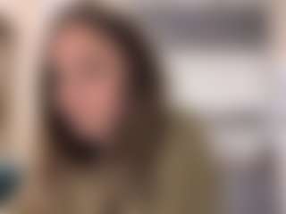 LouraBalzer's Live Sex Cam Show
