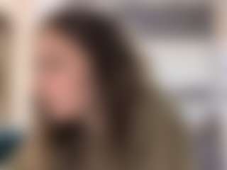 LouraBalzer's Live Sex Cam Show