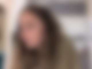 LouraBalzer's Live Sex Cam Show