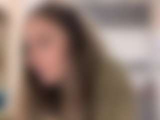 LouraBalzer's Live Sex Cam Show