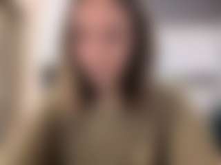 LouraBalzer's Live Sex Cam Show
