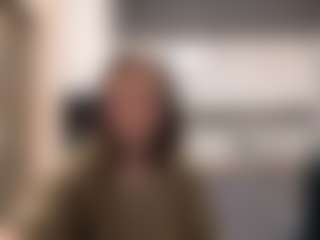 LouraBalzer's Live Sex Cam Show