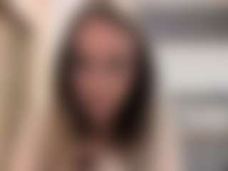 LouraBalzer's Live Sex Cam Show