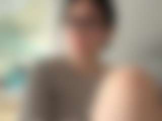 MadisonRomag's Live Sex Cam Show