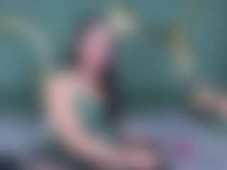 RoxanneBloom's Live Sex Cam Show