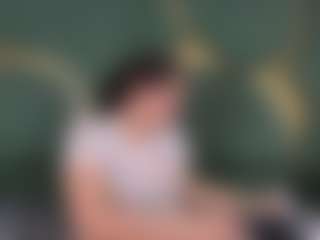 RoxanneBloom's Live Sex Cam Show