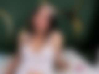 RoxanneBloom's Live Sex Cam Show