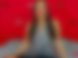 Live cam show with RoxanneBloom - Double Penetration on Camsoda.co