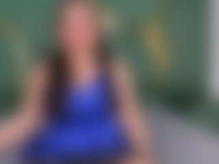 RoxanneBloom's Live Sex Cam Show