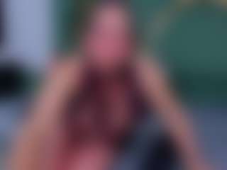RoxanneBloom's Live Sex Cam Show