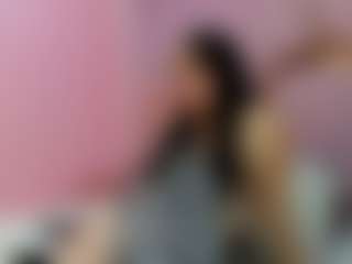 Live cam show with RoxanneBloom - Handjob on Soda Cam