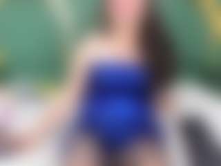 RoxanneBloom's Live Sex Cam Show
