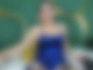 RoxanneBloom's Live Sex Cam Show