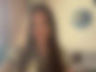 ShirelyTataris's Live Sex Cam Show