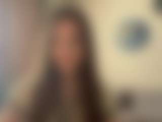 ShirelyTataris's Live Sex Cam Show