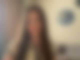 ShirelyTataris's Live Sex Cam Show