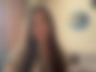 ShirelyTataris's Live Sex Cam Show