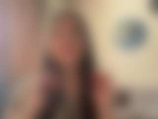 ShirelyTataris's Live Sex Cam Show