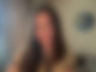 ShirelyTataris's Live Sex Cam Show