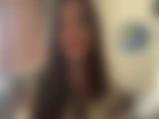 ShirelyTataris's Live Sex Cam Show