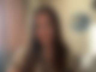 ShirelyTataris's Live Sex Cam Show