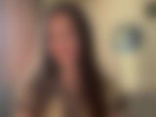 ShirelyTataris's Live Sex Cam Show