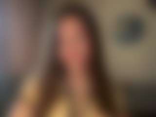 ShirelyTataris's Live Sex Cam Show