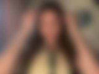 ShirelyTataris's Live Sex Cam Show