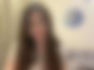 ShirelyTataris's Live Sex Cam Show