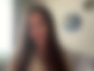 ShirelyTataris's Live Sex Cam Show