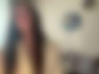 ShirelyTataris's Live Sex Cam Show