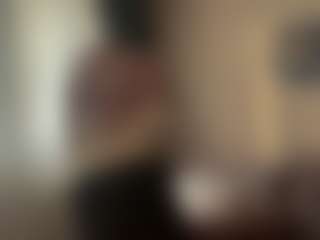 ShirelyTataris's Live Sex Cam Show
