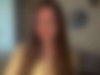 ShirelyTataris's Live Sex Cam Show