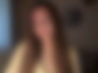 ShirelyTataris's Live Sex Cam Show