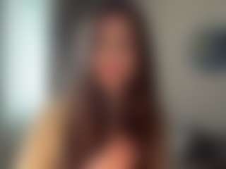 ShirelyTataris's Live Sex Cam Show