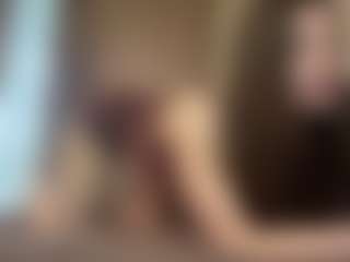 ShirelyTataris's Live Sex Cam Show