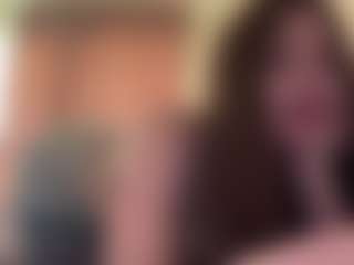 ShirelyTataris's Live Sex Cam Show