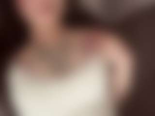 ShirelyTataris's Live Sex Cam Show