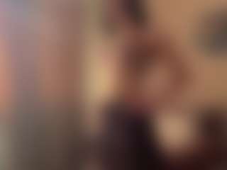 ShirelyTataris's Live Sex Cam Show