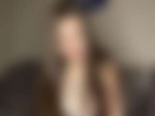 Live cam show with ShirelyTataris - Average on SinfulBabes