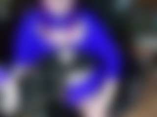 Live cam show with sinstresshemlock - Moaning on hrnylive.com